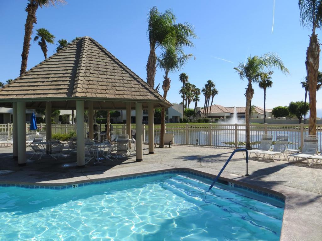 Desert Breezes Resort Palm Desert Exterior foto